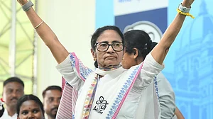 बंगाल चुनाव से पहले ममता का आरोप- आखिरी समय पर टीएमसी के बूथ एजेंटों को गिरफ्तार करने की हो रही है साजिश