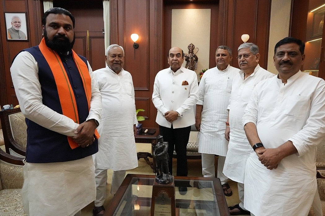 नीतीश ने दिया इस्तीफा, सम्राट चौधरी चुने गए BJP विधायक दल के नेता, बुधवार को लेंगे सीएम  पद की शपथ