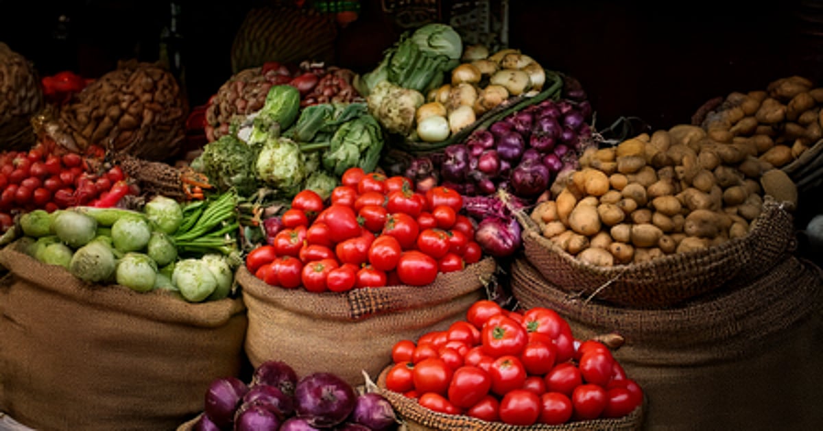 अर्थतंत्र की खबरें: पेट्रोल-डीजलों की कीमतों में बढ़ोतरी से थोक महंगाई में आया उछाल और शेयर बाजार बड़ी तेजी