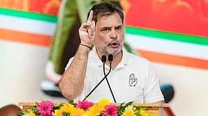 राहुल का केंद्र पर हमला, कहा- पहला वार गैस पर, अगला वार पेट्रोल-डीजल पर