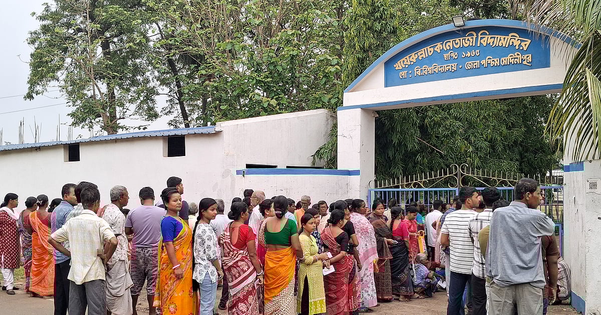 Elections 2026 LIVE: पश्चिम बंगाल के मालदा के नाओदा में बम विस्फोट, चुनाव आयोग ने मांगी रिपोर्ट, 9 बजे तक करीब 19% मतदान