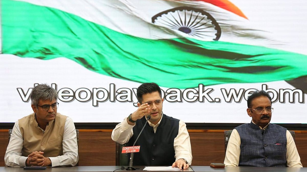 राघव चड्ढा ने 'आप' से दिया इस्तीफा, 7 सांसदों के साथ बीजेपी में जाने का किया ऐलान (फोटोः विपिन)