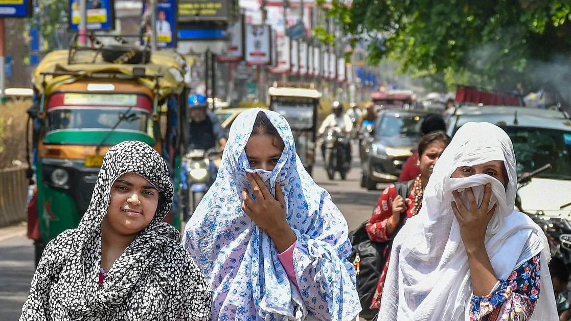 देश के कई हिस्सों में गर्मी का कहर जारी, तापमान बढ़ने पर आईएमडी ने लू को लेकर परामर्श जारी किया