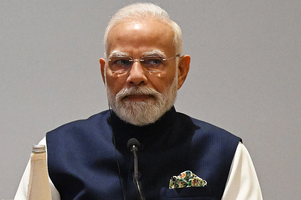 सिर्फ चुनावी नाटक है मोदी का महिला सशक्तिकरण !