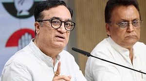 बड़ी खबर LIVE: '818,50,35,420 करोड़ है राघव चड्ढा समेत 7 सांसदों की औसत संपत्ति', माकन बोले- BJP की प्रॉक्सी है AAP