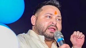 NDA सरकार पर जमकर बरसे तेजस्वी यादव