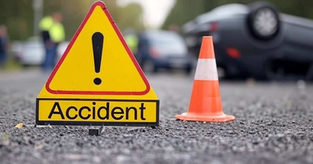 दिल्लीः फ्लाईओवर की दीवार से टकराई बाइक, 2 युवकों की मौके पर ही मौत