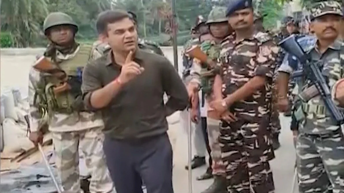 बंगाल में तैनात चुनाव आयोग के पुलिस पर्यवेक्षक आईपीएस अजय पाल शर्मा