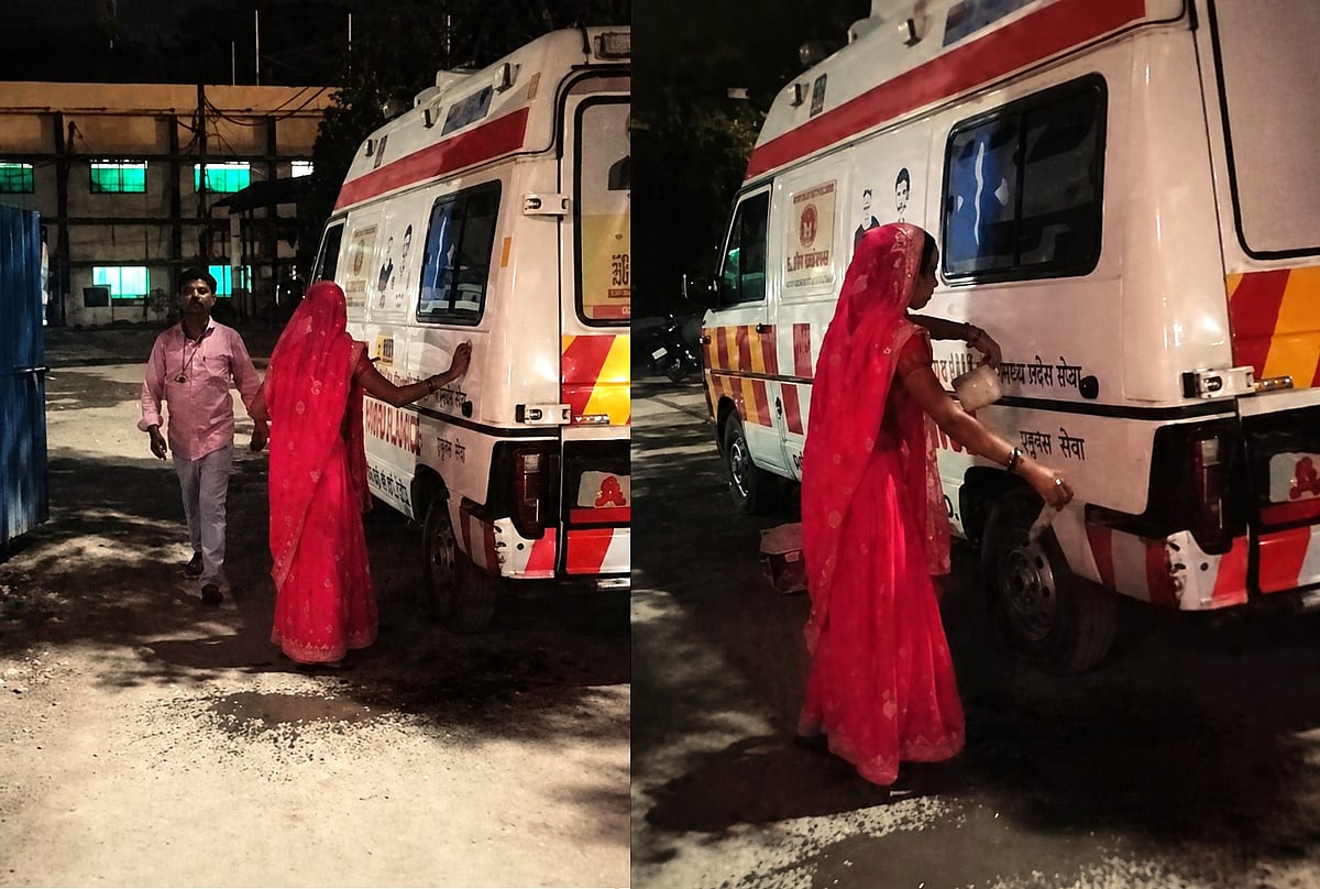 मध्य प्रदेश: कटनी में शर्मनाक वीडियो वायरल! घायल को ले जाने से पहले परिजन से धुलवाई गई एम्बुलेंस