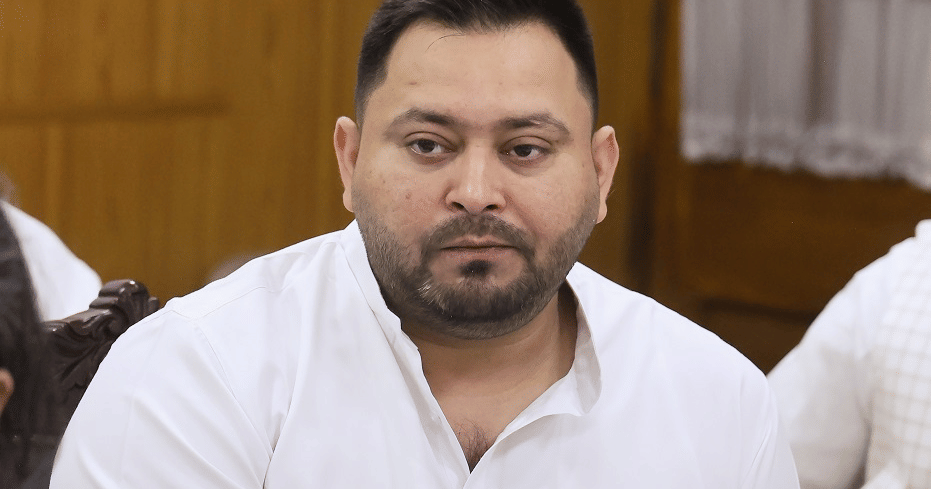 बिहार सरकार तीन लोग चला रहे हैं... तेजस्वी यादव ने कैबिनेट विस्तार न होने पर एनडीए पर कसा तंज