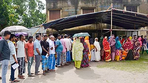बंगाल चुनाव: 15 बूथों पर पुनर्मतदान संपन्न, 5 बजे तक 86.90 प्रतिशत वोटिंग, अब 4 मई को मतगणना का इंतेजार