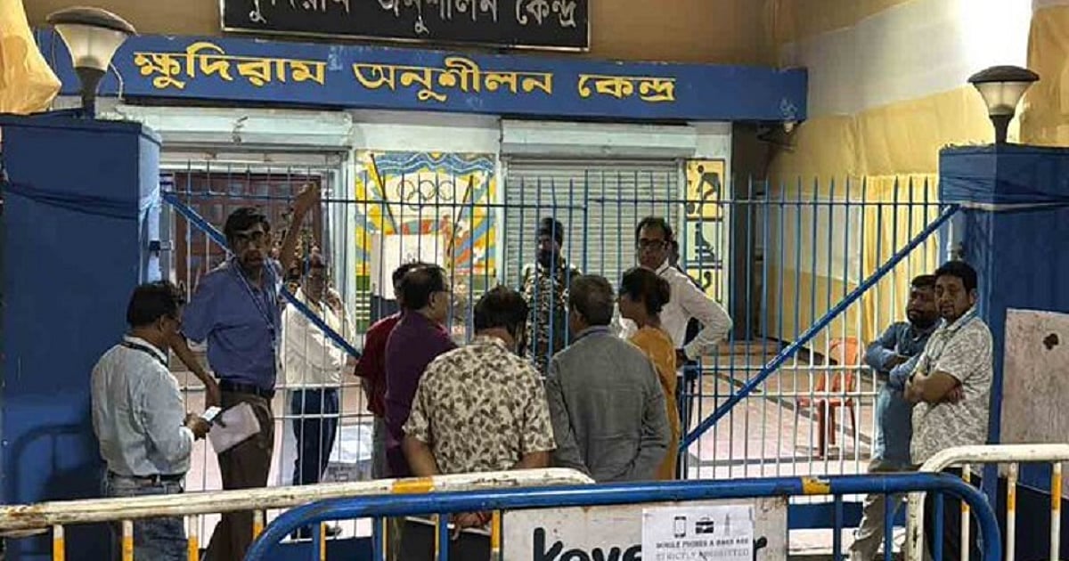 बंगाल चुनावः टीएमसी ने डाक मतपत्रों की अनधिकृत छंटाई का आरोप लगाया, निर्वाचन आयोग से की शिकायत