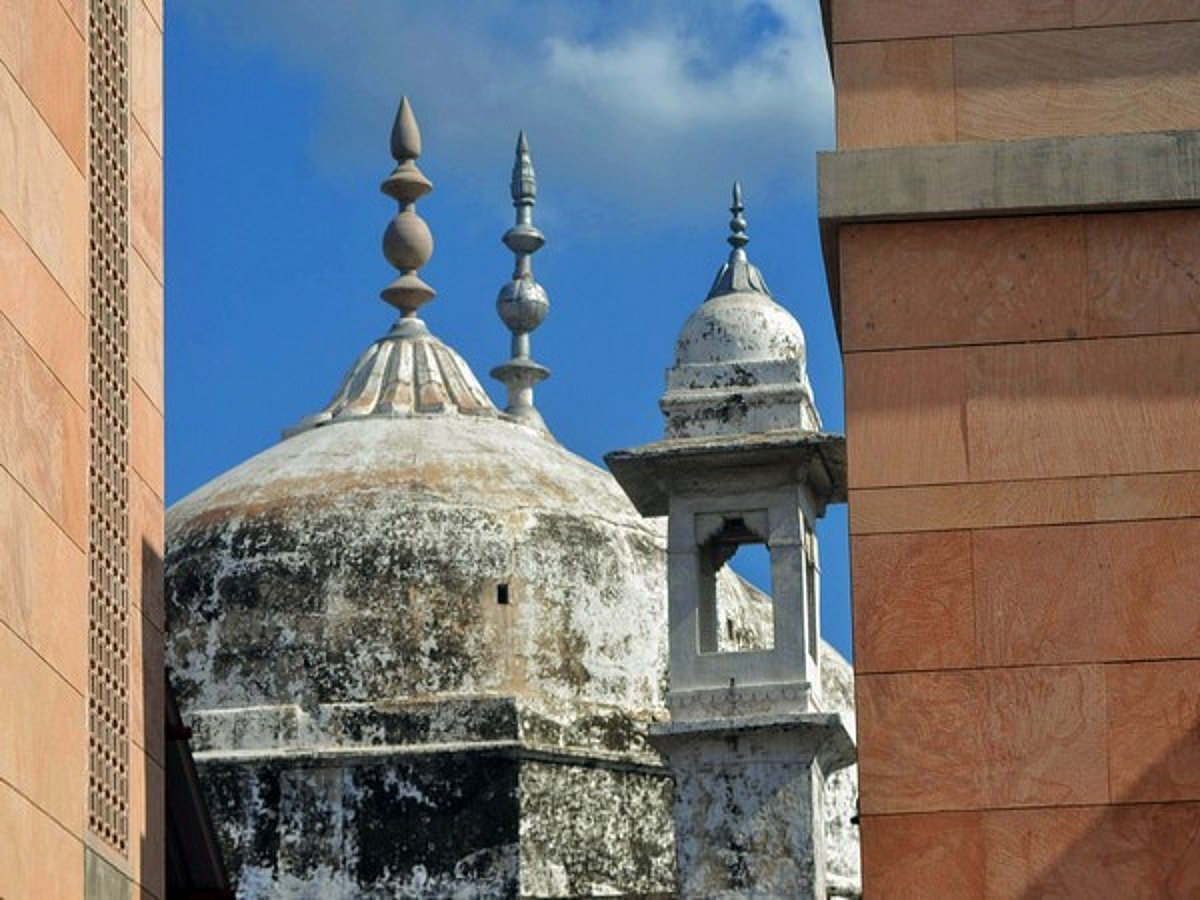 Varanasi Court Rejects Gyanvapi Mosque Survey