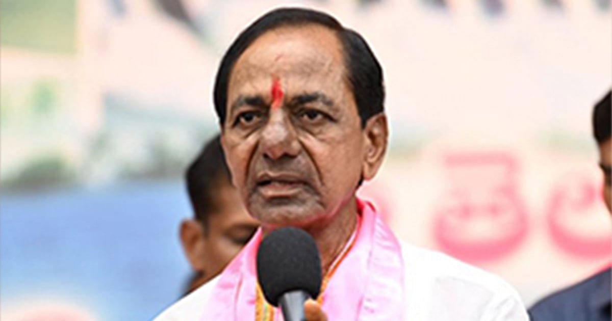 ECI bars K Chandrashekar Rao from campaigning for 48 hours over remarks against Congress ECI bars K Chandrashekar Rao from campaigning for 48 hours over remarks against Congress