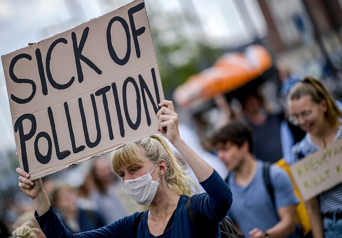 2.4 billion workers exposed to excessive heat, 1.6 billion to workplace ...