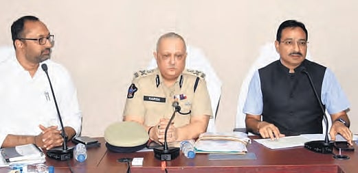 CEO and DGP review security arrangements for counting in Andhra's Palnadu distrcit - Vimarsana News