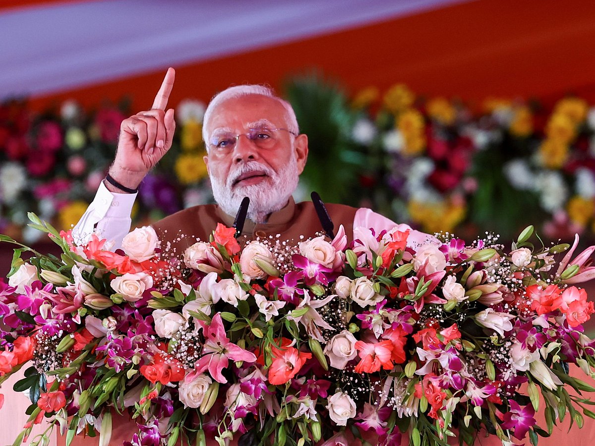 Modi Accuses Congress of 'Divide and Rule' Tactics