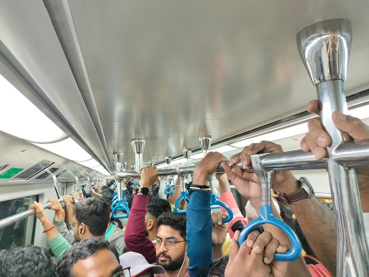 Woman challenges fine to be paid for lost Metro token inside Bengaluru