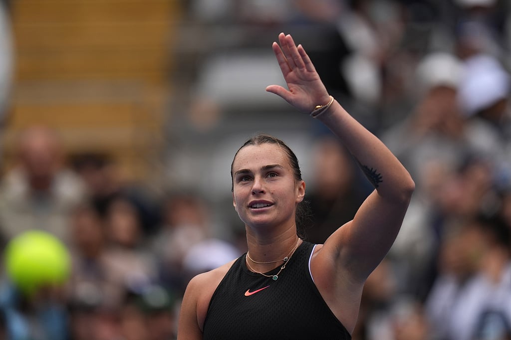 Sabalenka extends winning streak, Osaka to play Gauff at China Open