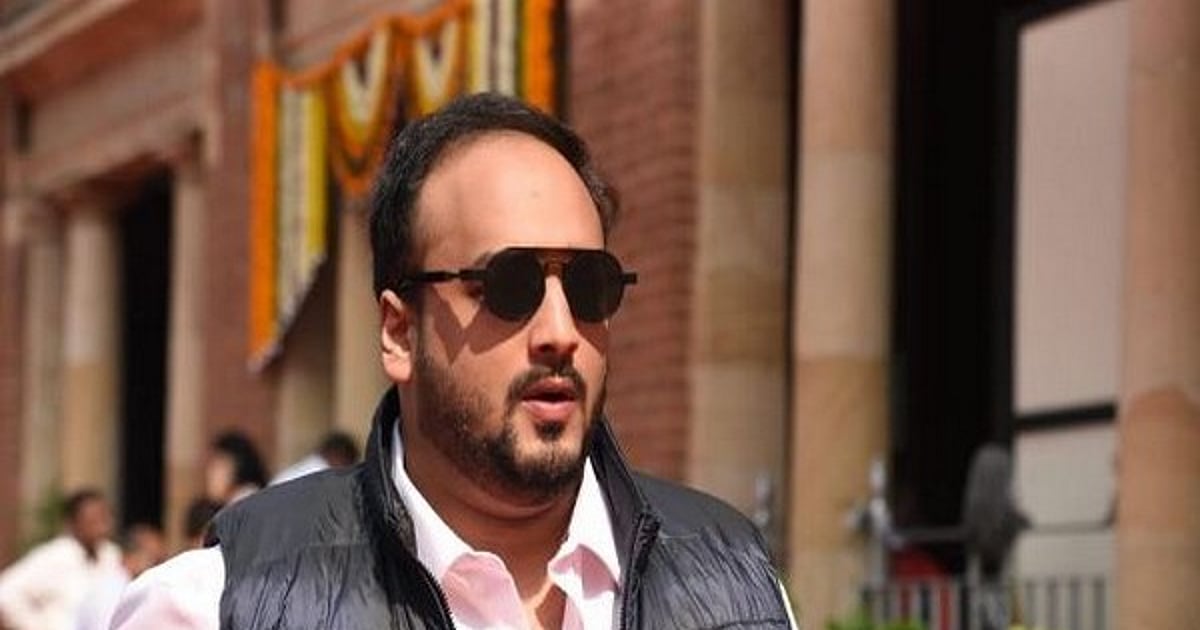 Baba Siddique's son's photo found on suspect's phone in murder case