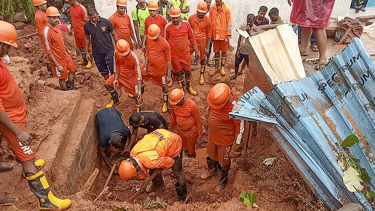 Tiruvannamalai landslide claims seven lives; rescue complete.