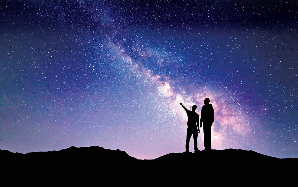 Lucy in the sky with diamonds via night tourism