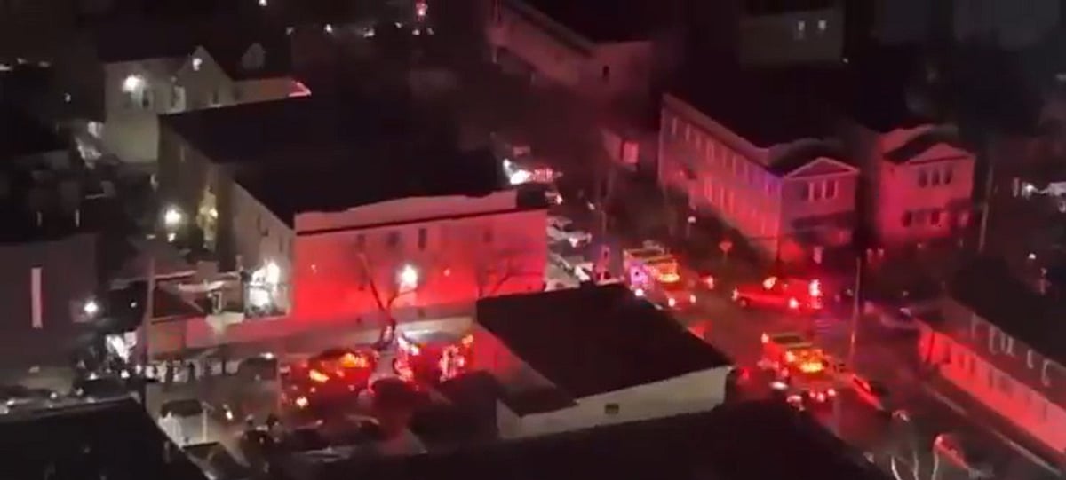 Queens nightclub shooting injures ten; all expected to recover.