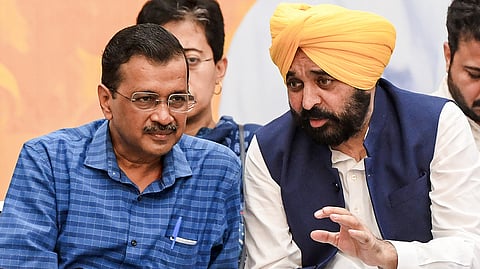 પંજાબમાં AAP ને પોતાના અસ્તિત્વ માટે લડવું પડશે, દિલ્હી જેવી સ્થિતિ સર્જાઈ શકે છે 1 With 'Delhi model' rejected, AAP faces pressure to redefine Punjab approach, say experts