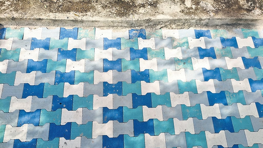 From plastic waste to colourful pavers: Wadi municipality in partnership with NGO Revive launches a unique initiative