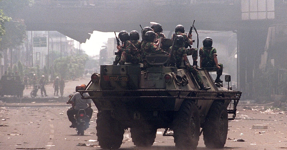 Indonesia’s new history books spook scholars Indonesia’s new history books spook scholars