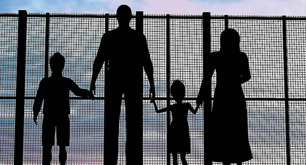 Chhattisgarh deports 30 undocumented Bangladeshi immigrants