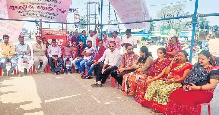 Odisha: Padampur shut down over district tag demand