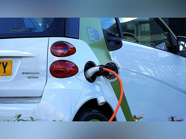 Analog Devices aims to tap electric vehicle market