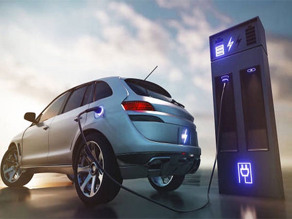 EV policy deadline can be extended if Tesla shows interest