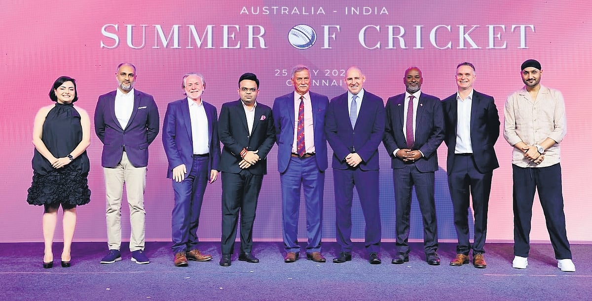 Hayden, Gavaskar, and Harbhajan celebrate Australia-India cricket ties