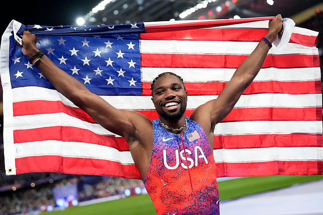 20 times closer than the blink of an eye: Noah Lyles wins Olympic 100 ...
