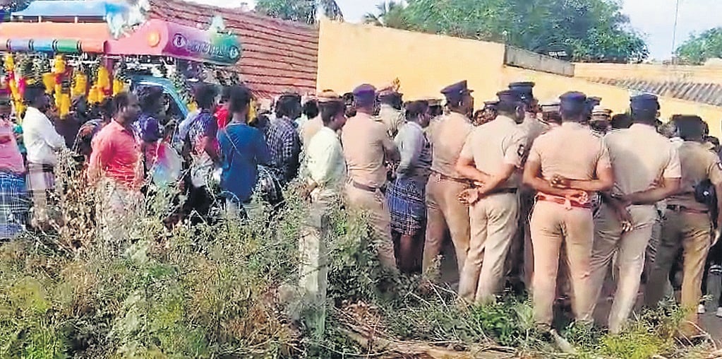 Tamil Nadu Funeral Procession Blocked Dalits Airdrop Body For Cremation