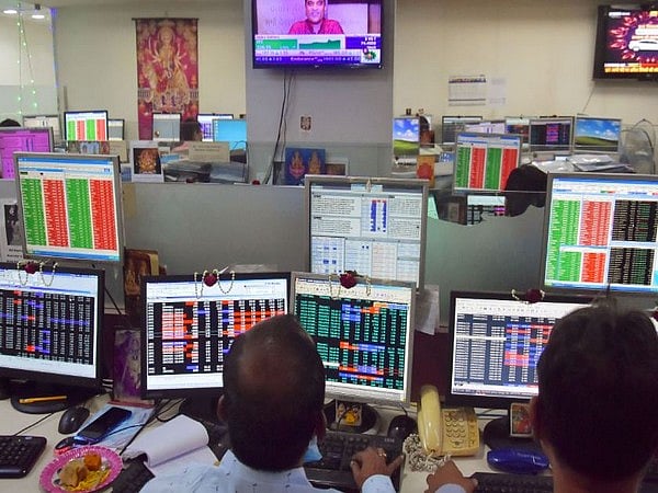 Stock markets decline after 7-day rally; HUL drops 4 pc post earnings