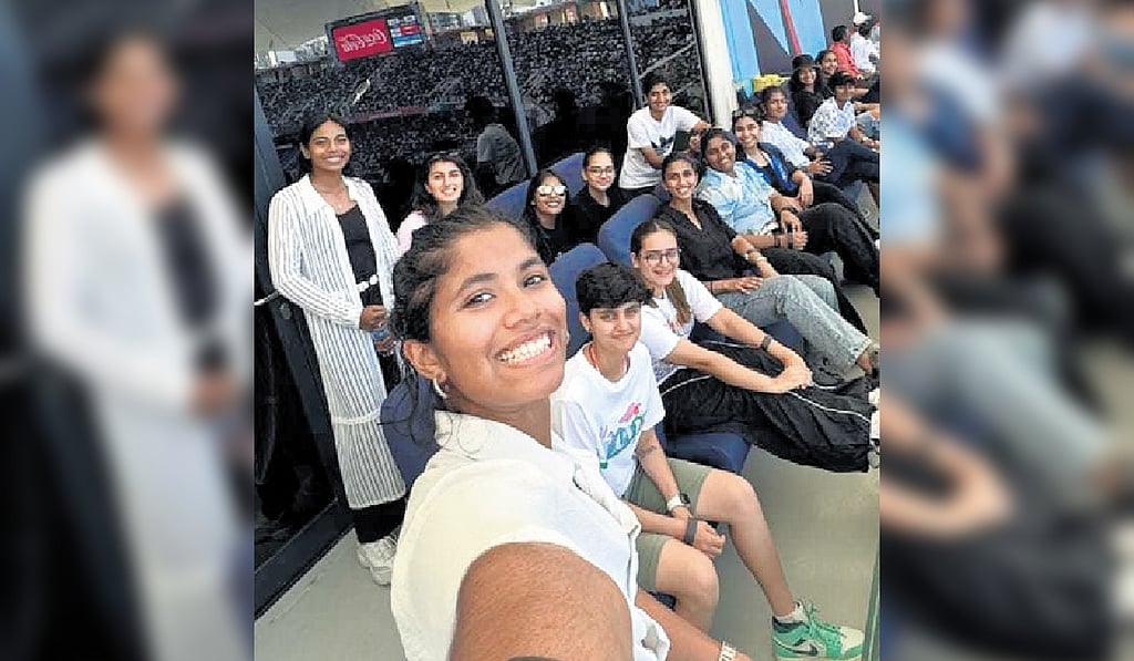 watching-on-from-stands-uae-stars-take-learnings-and-inspiration