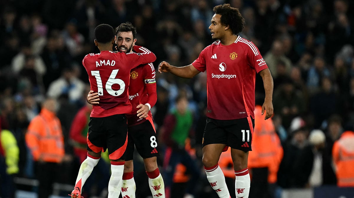 Man United secures stunning late 2-1 comeback win against Man City
