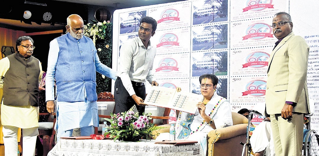 DG Vaishnav College celebrates diamond jubilee with spiritual, cultural ...
