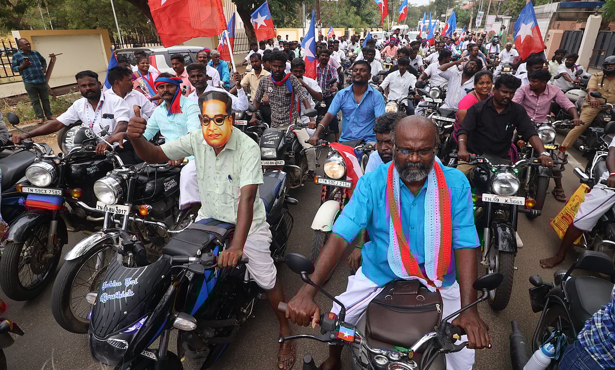 VCK holds bike rally in Madurai condemning assault on SC youth