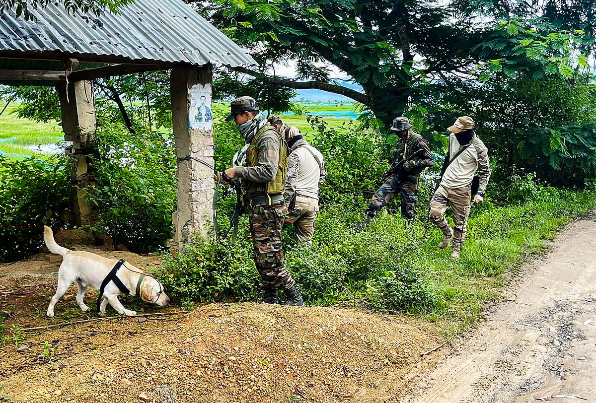 Manipur to conduct survey to detect illegal Bangladeshi, Pakistani nationals  staying in state