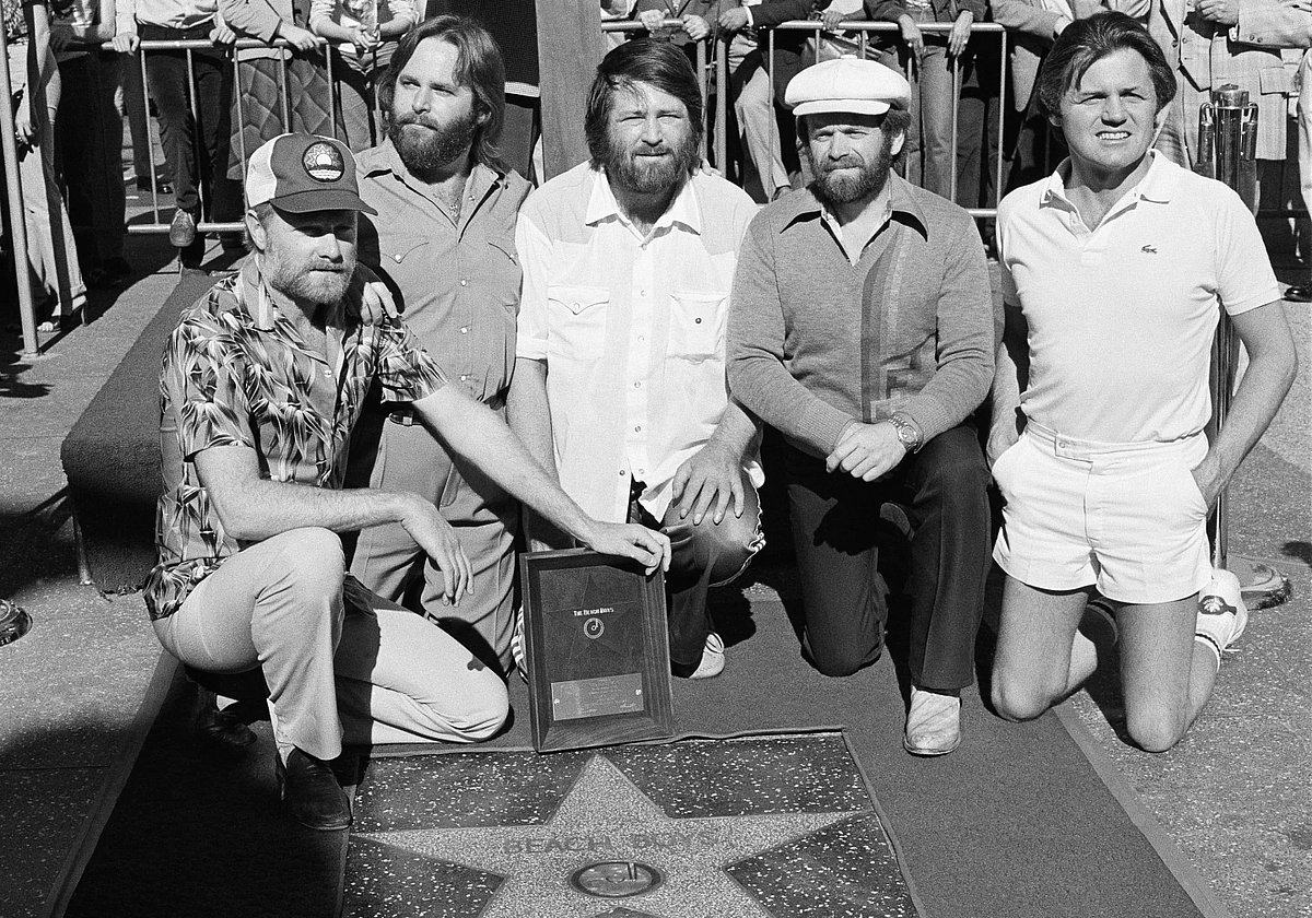 Musical revolutionaries Sly Stone and Brian Wilson leave life’s stage nearly simultaneously