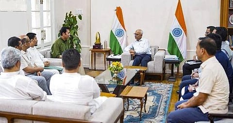 मणिपुर में सरकार गठन की दिशा में कदम