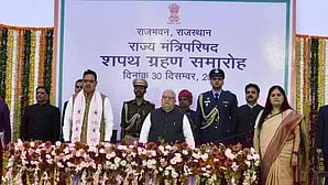 One woman among 22 ministers:- A total of 22 newly-appointed ministers --12 cabinet ministers and 10 ministers of state, including one woman -- took oath in Rajasthan on Saturday[IANS]