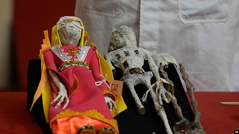 Peru’s Verdict on Mystery Figures: Aliens they are not. That's what forensic experts in Peru said Friday about two doll-like figures and an alleged three-fingered hand that customs authorities[VOA]