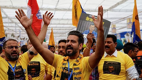 United front to challenge Modi:- At a massive rally held in the Indian capital, top leaders of an opposition alliance accused Prime Minister Narendra Modi and his ruling Bharatiya Janata Party of undermining democracy by intimidating and arresting political rivals. [VOA]