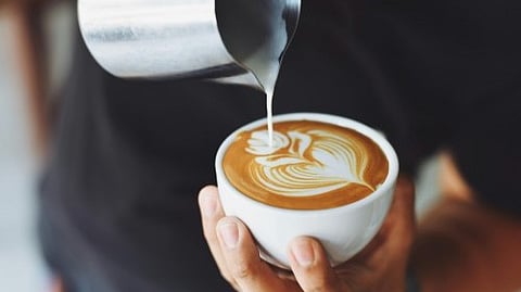 Neck Cancer: In a new analysis of data from more than a dozen studies, coffee and tea consumption was linked with lower risks of developing head and neck cancers, including cancers of the mouth and throat. [Newswise]