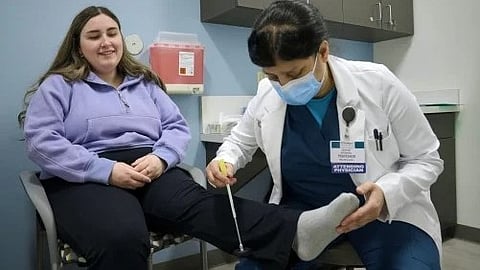 Alzheimer’s Prevention Trial: The first participants in an international clinical trial aimed at preventing Alzheimer’s disease in young adults at high risk of the disease have been enrolled. [Newswise]